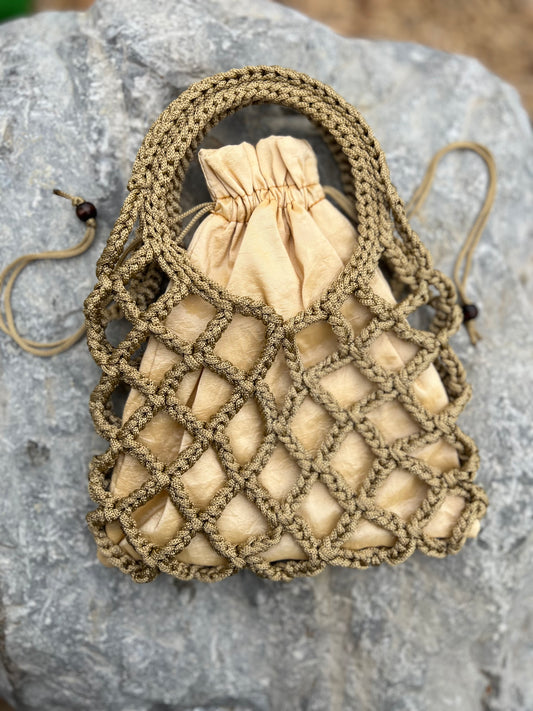 Lavy Limited Edition Gold