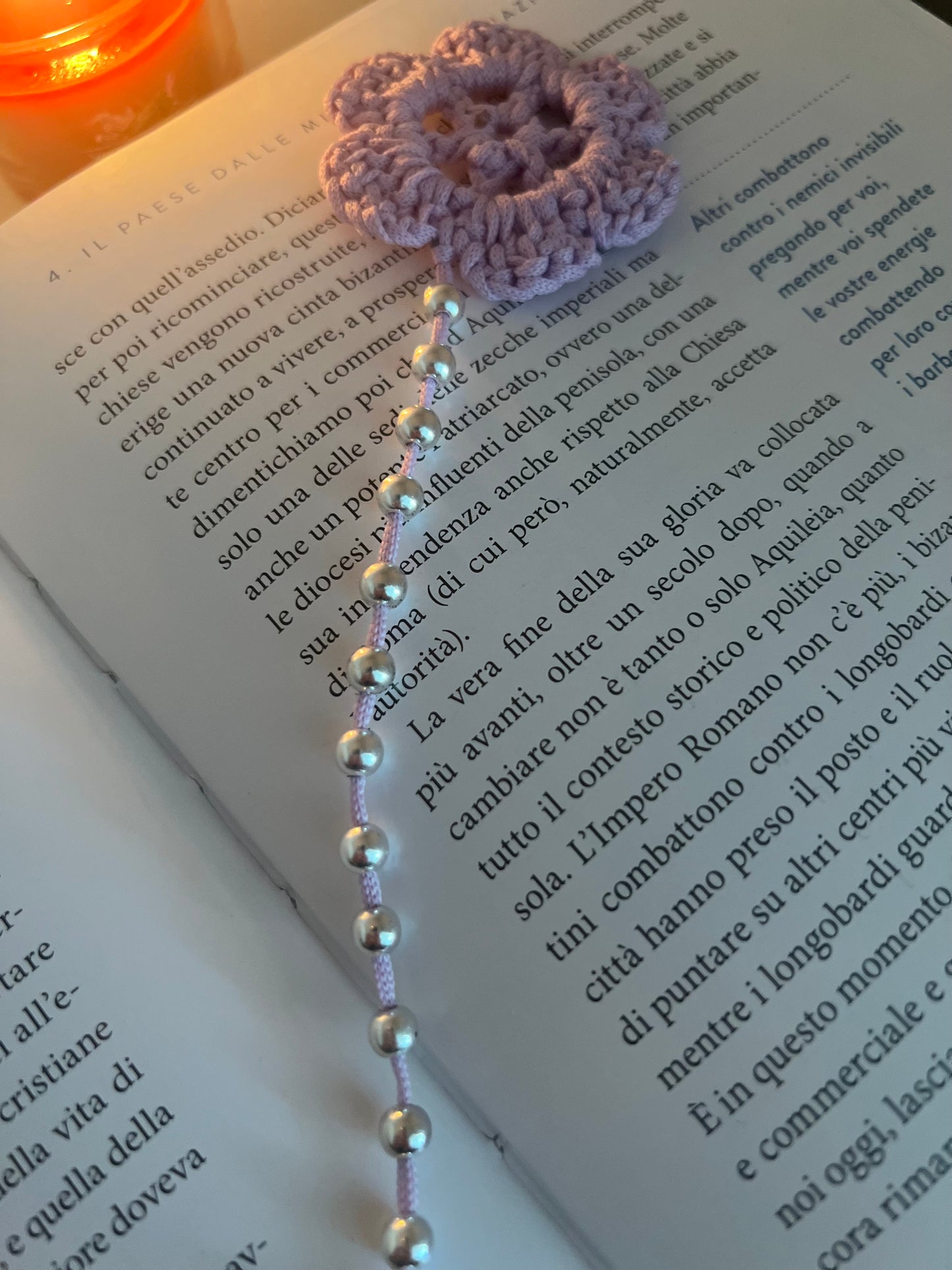 Segnalibro Argento tra i petali