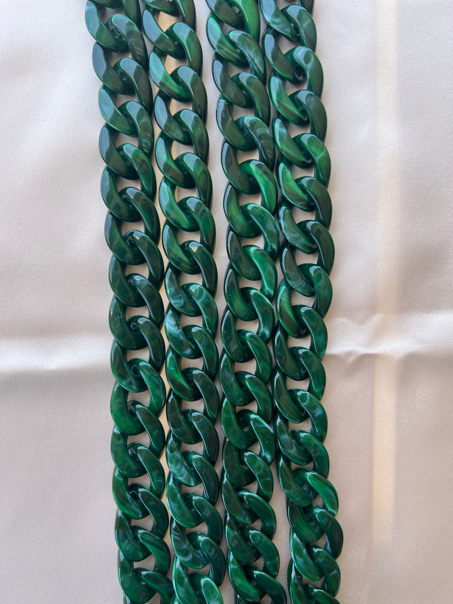 Catena in resina - Verde Marmorizzata