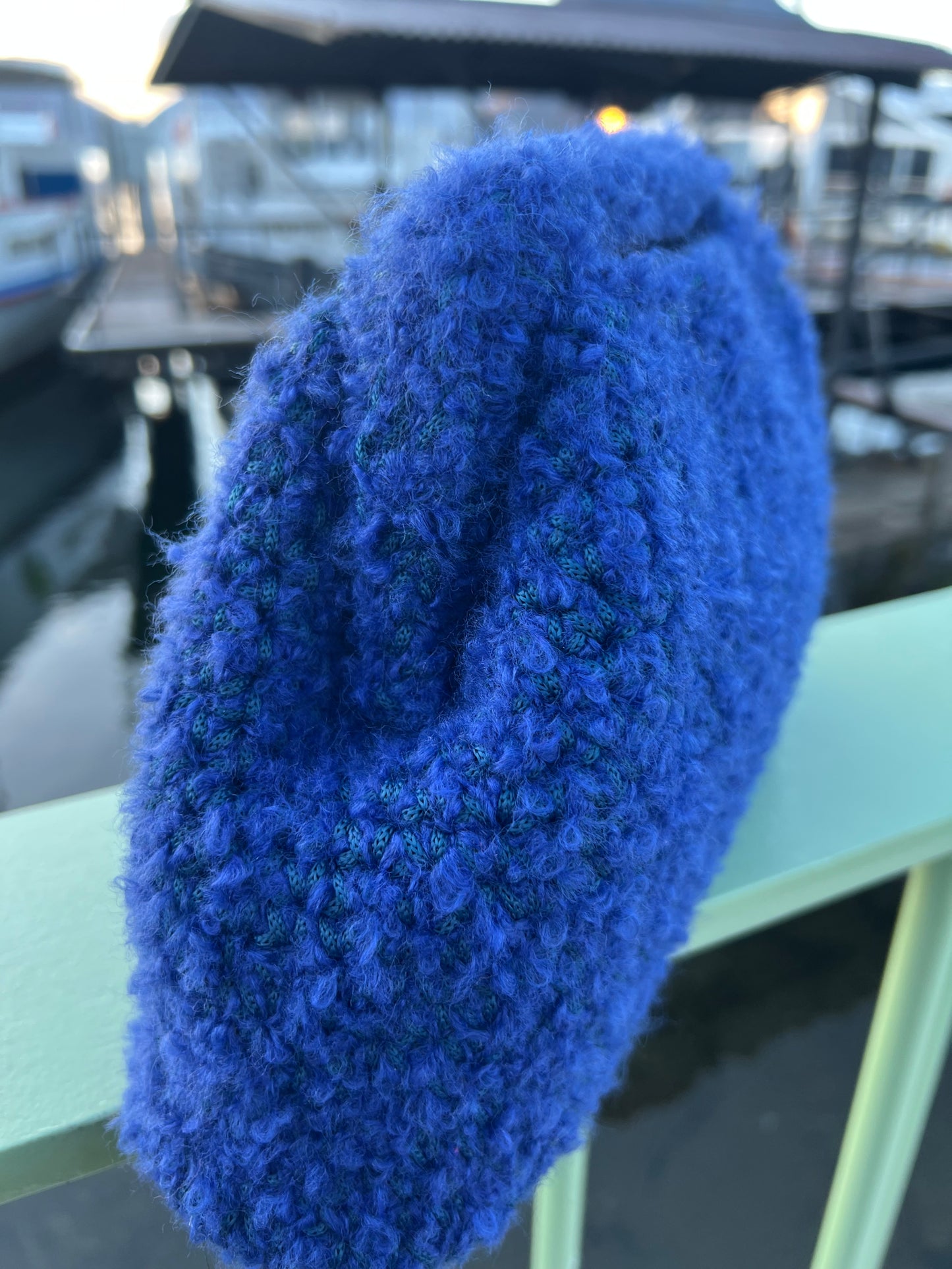 Clutch blu pelosetta