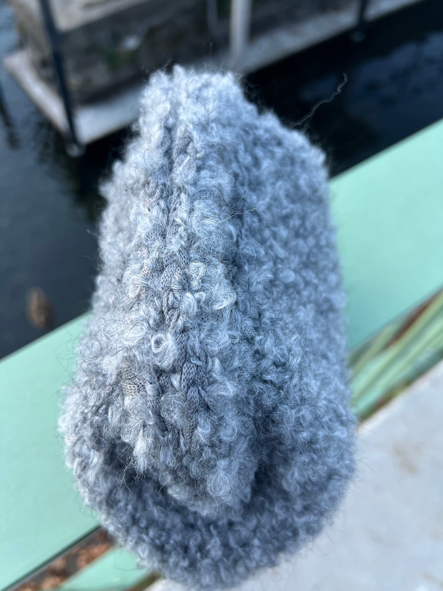 Clutch grigia pelosetta