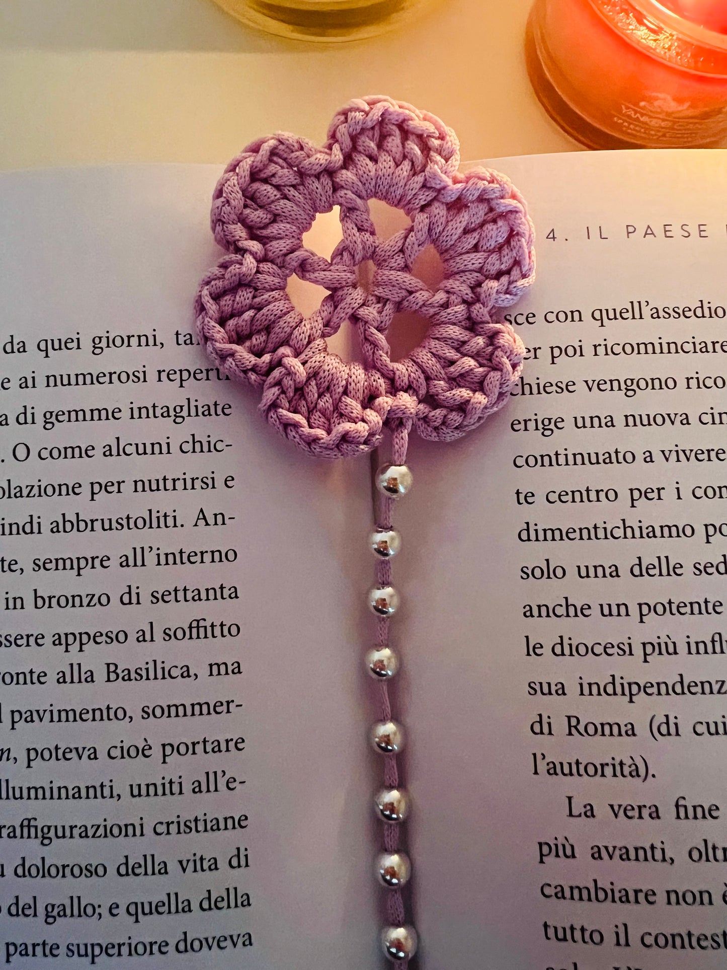 Segnalibro Argento tra i petali