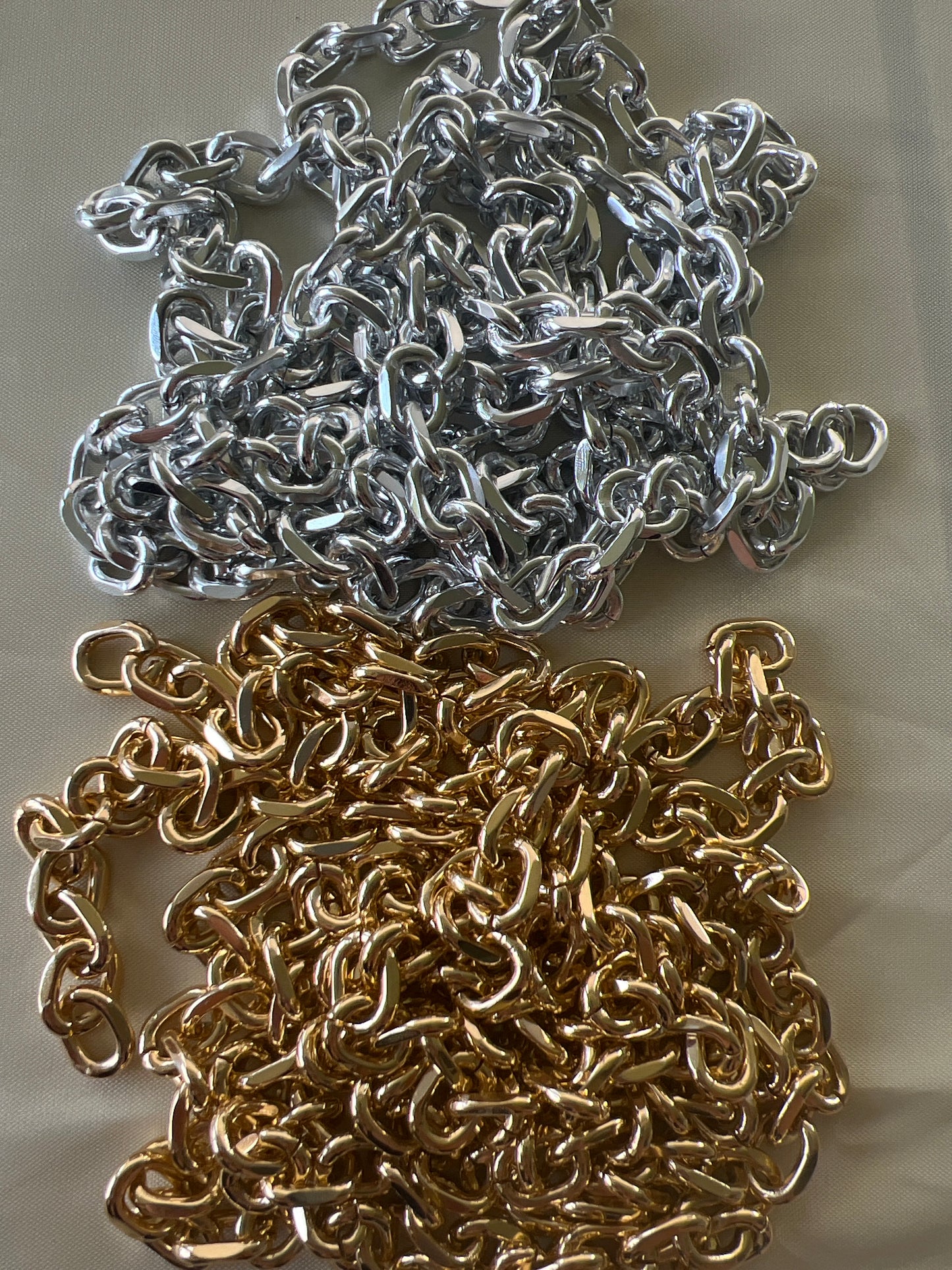 Catena piccola liscia