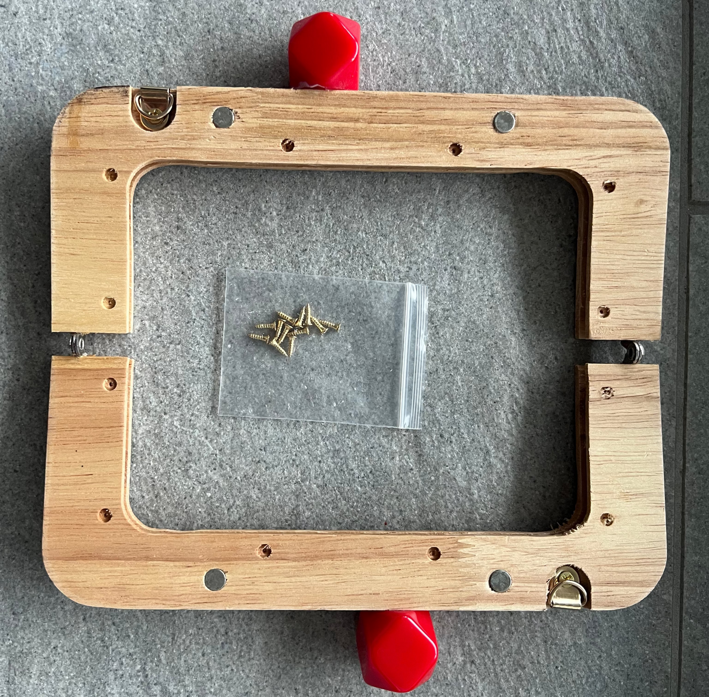 Chiusura Legno Clutch Rosso